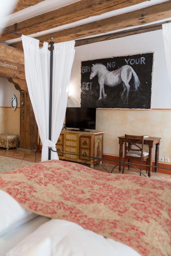 Hotel Orphee Andreasstadel Регенсбург Экстерьер фото